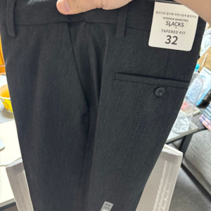 지오다노 바지 2개 새옷 테이패드 32