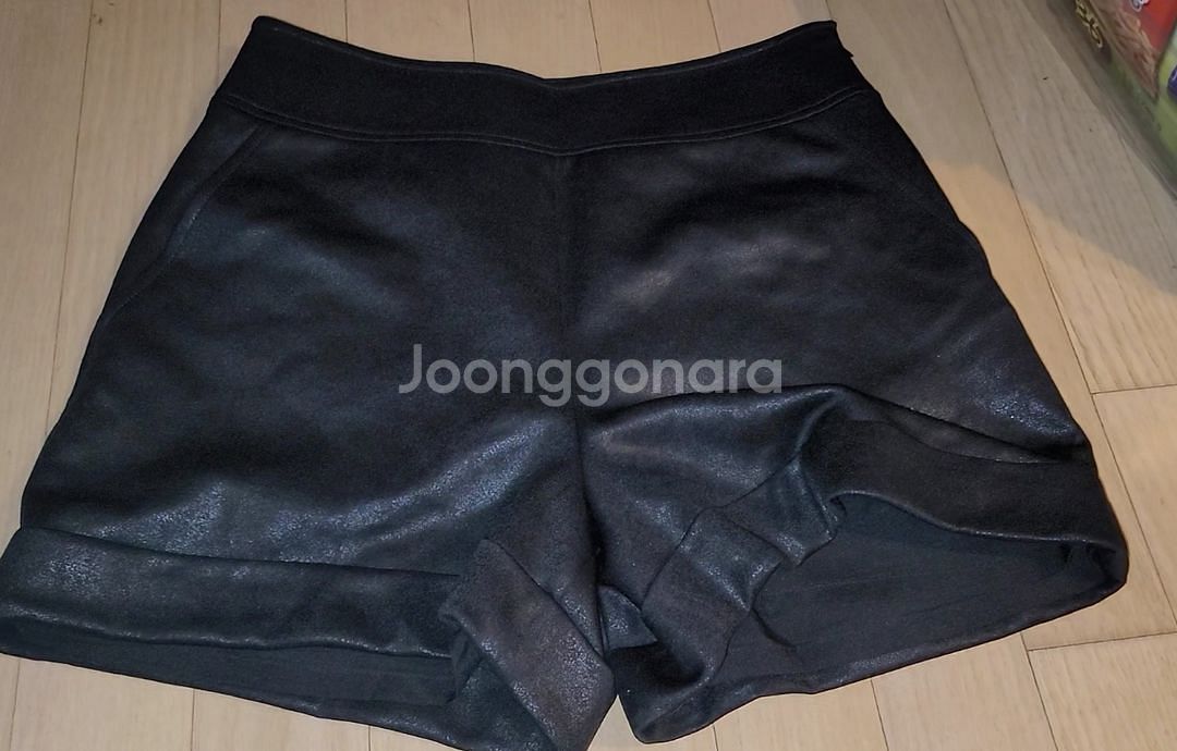 가죽반바지 28사이즈입니다--0