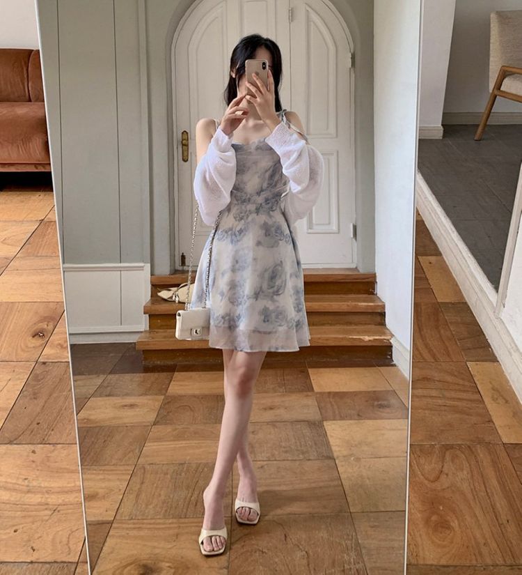 뒤트임 미니 여름 원피스--1