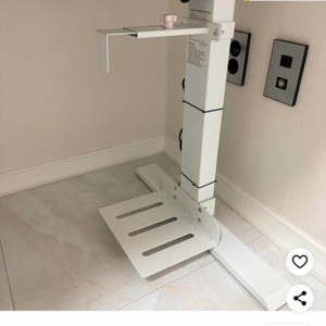 모션데스크 본체 거치대