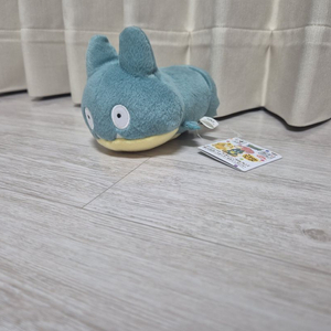 반프 먹고자 눕상 소형 !