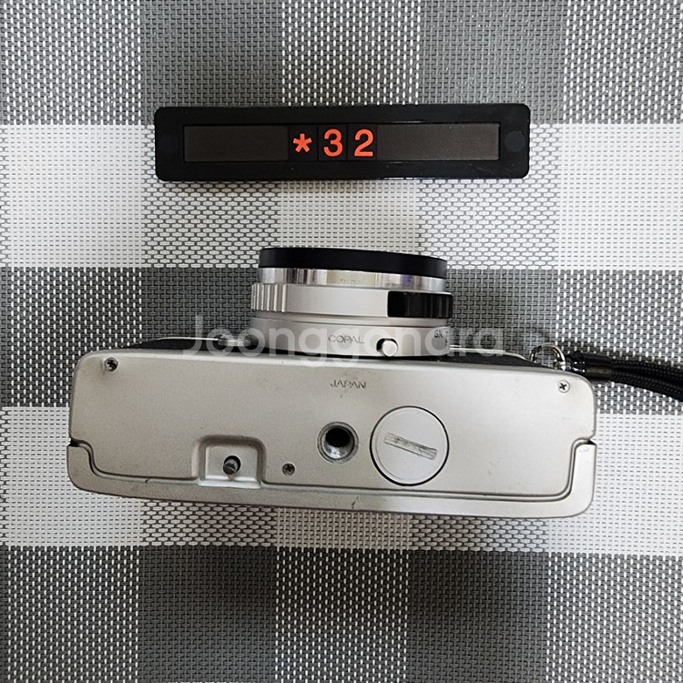 코니카 C 35 필름카메라 실버바디--3