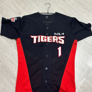 기아 레플리카 원정 유니폼 90 팔아요