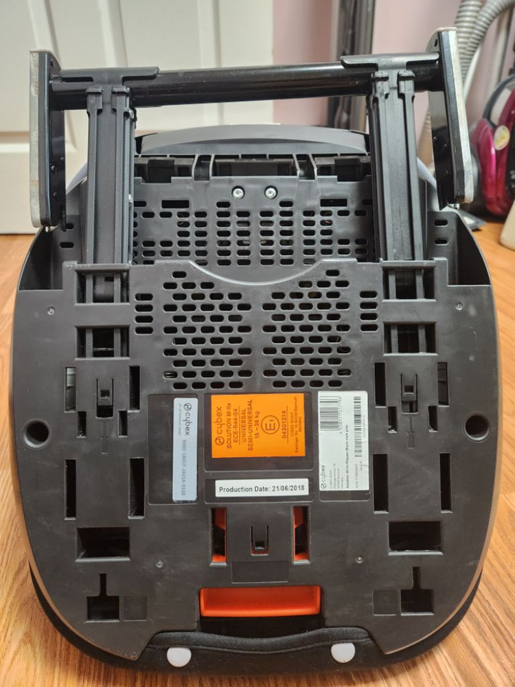 싸이벡스 솔루션엠픽스 주니어 카시트 판매합니다 이미지