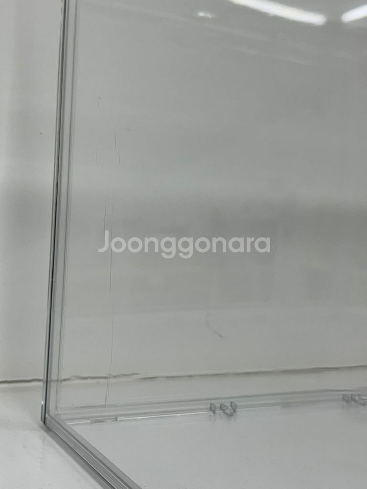 투명 수납함 2개--1