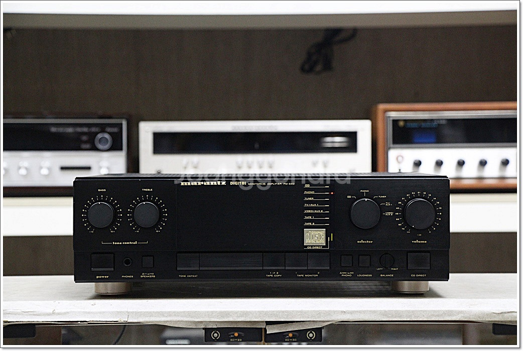 마란츠 중급형 인티앰프 모델 PM-54D--2