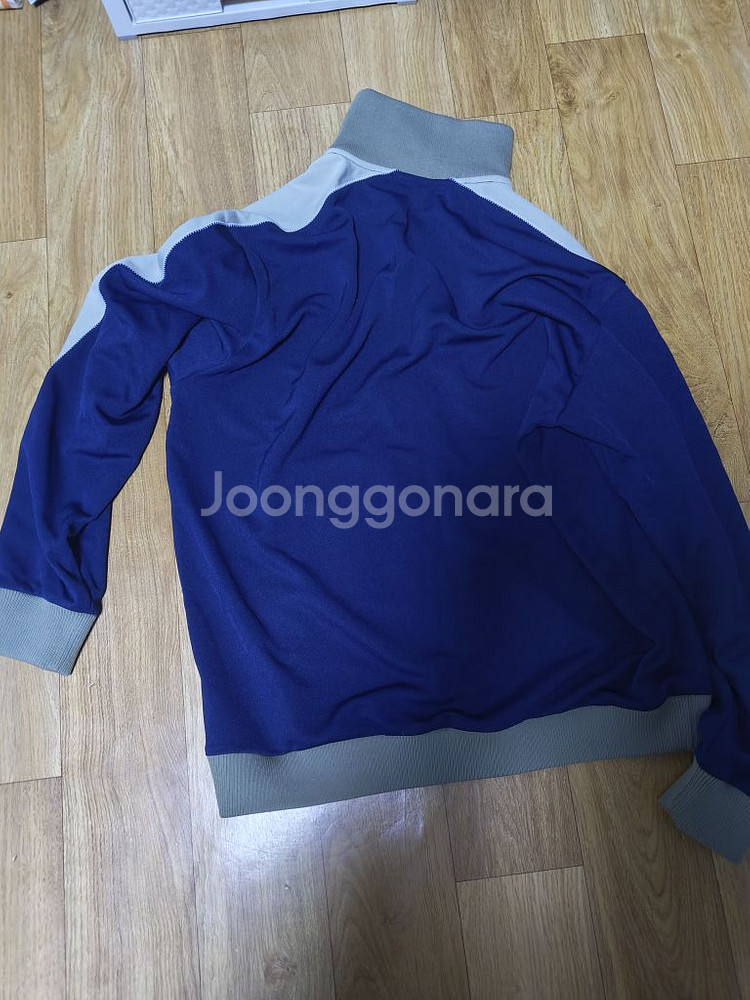 푸마 lmc 트랙자켓 새제품 xl--1