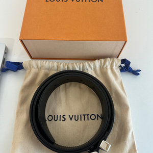 루이비통 퐁뇌프 35MM 벨트