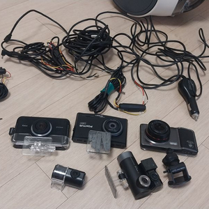 블랙박스 여러개. 부품용