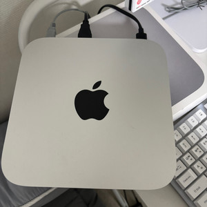 맥미니 M2 8GB 256GB, MSI게이밍 모니터