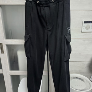 지제로 22FW 스누피 콜라보 조거팬츠