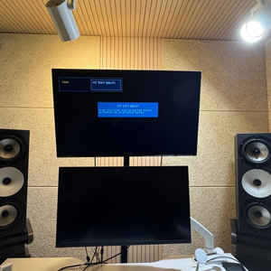 amphion two18,amp 700