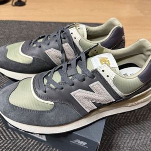 뉴발란스 574 LGGD 285 사이즈