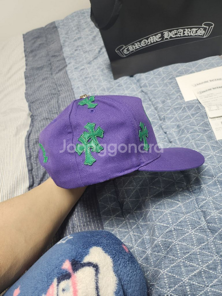 국내매장판 크롬하츠 가죽패치 모자(퍼플) 팝니다.--4
