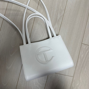 명품 텔파가방