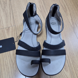 UGG 샌들 어그 여름 신발 블랙