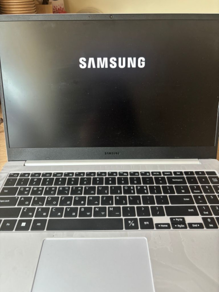 삼성노트북 갤럭시북2 NT550XED NT550 이미지