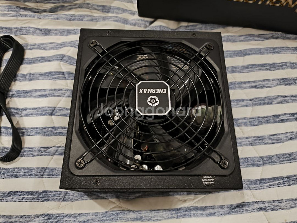 에너맥스 850w gold 풀모듈러 파워--2