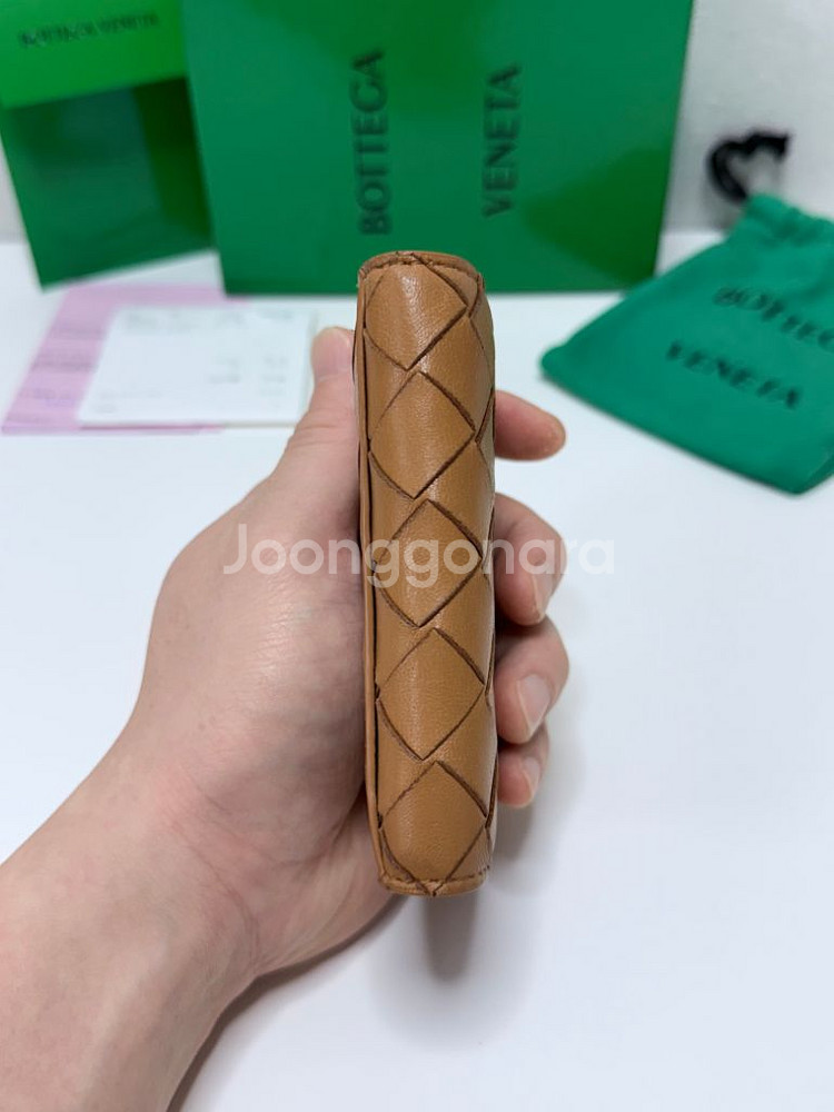 (백화점풀구성)보테가베네타 인트레치아토 카드지갑--5