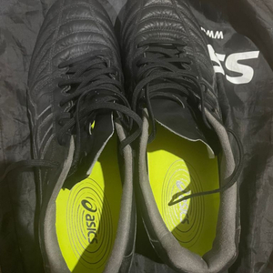 아식스 DS light pro ag 285