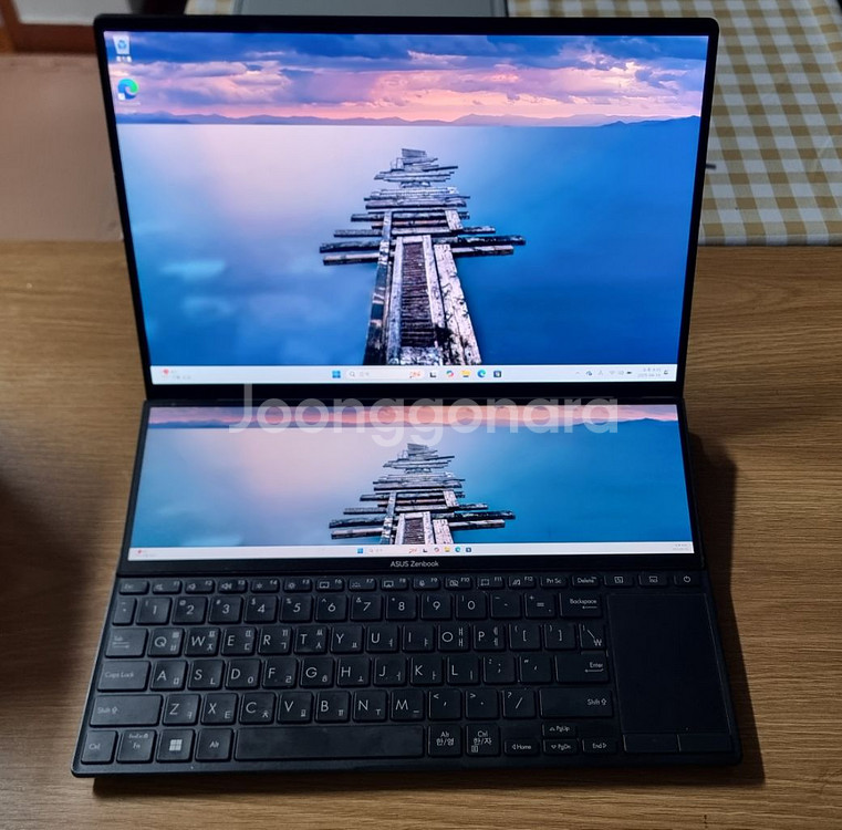 ASUS 젠북 프로 듀오 노트북 (상태 좋음)--0