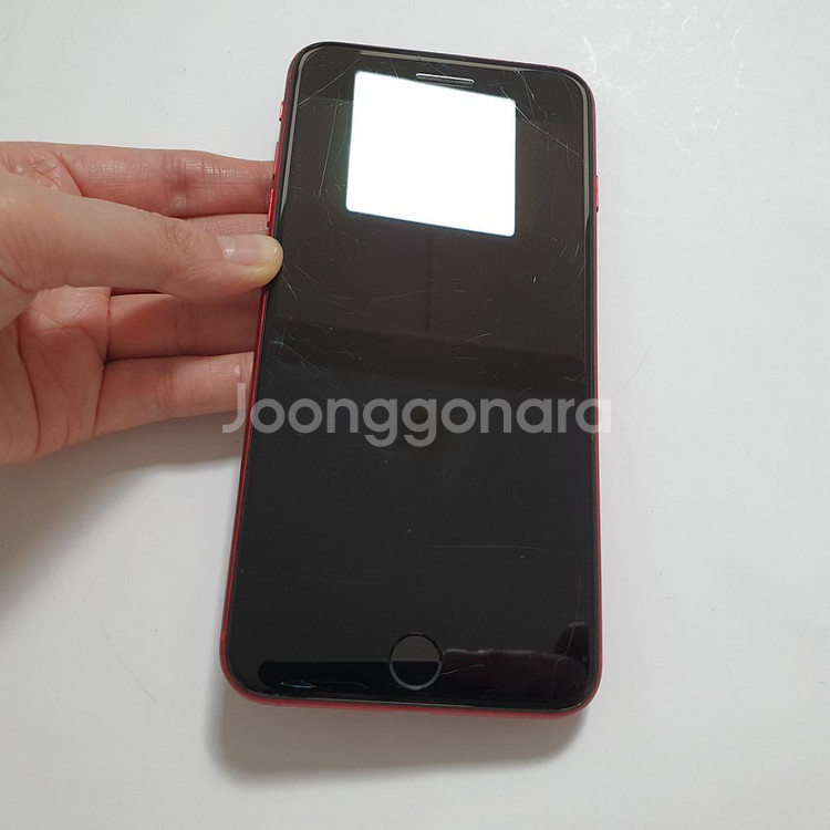아이폰 8플러스 IOS 16.0 64GB 저렴 정상해지--1