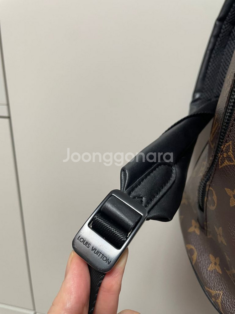 루이비통 M44615 모노그램 초크 백팩 사이즈 31.--6