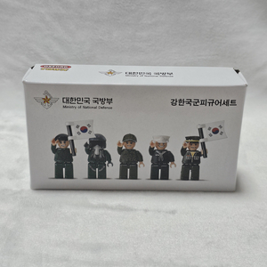 옥스포드 콜라보 한정판 피규어 세트