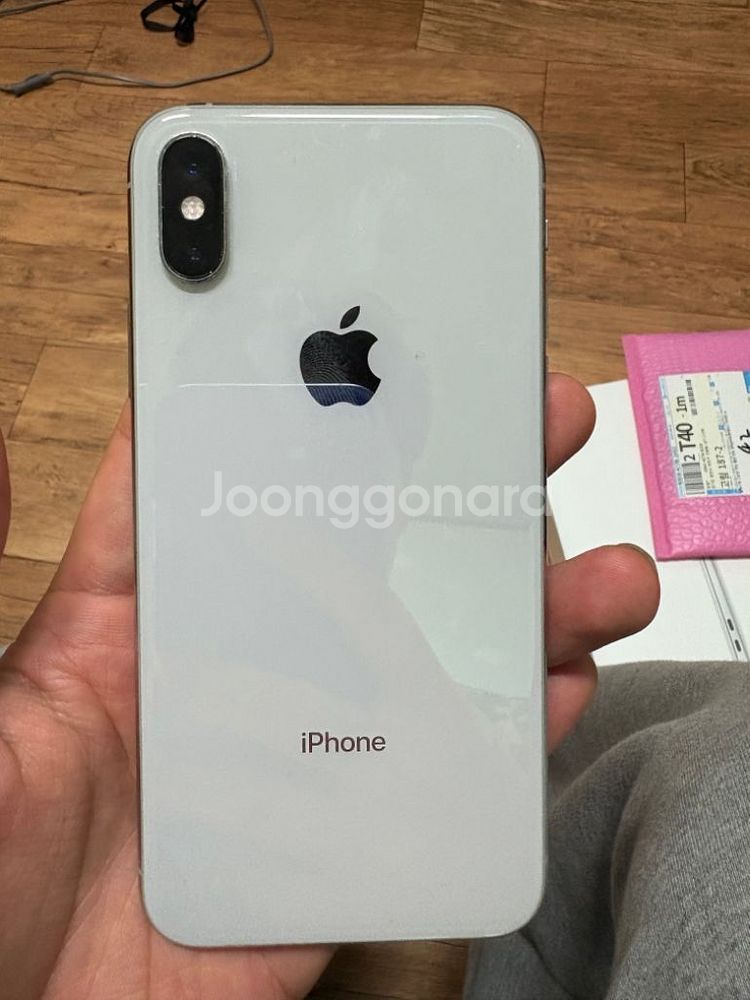 아이폰xs 64기가 팝니다!--3