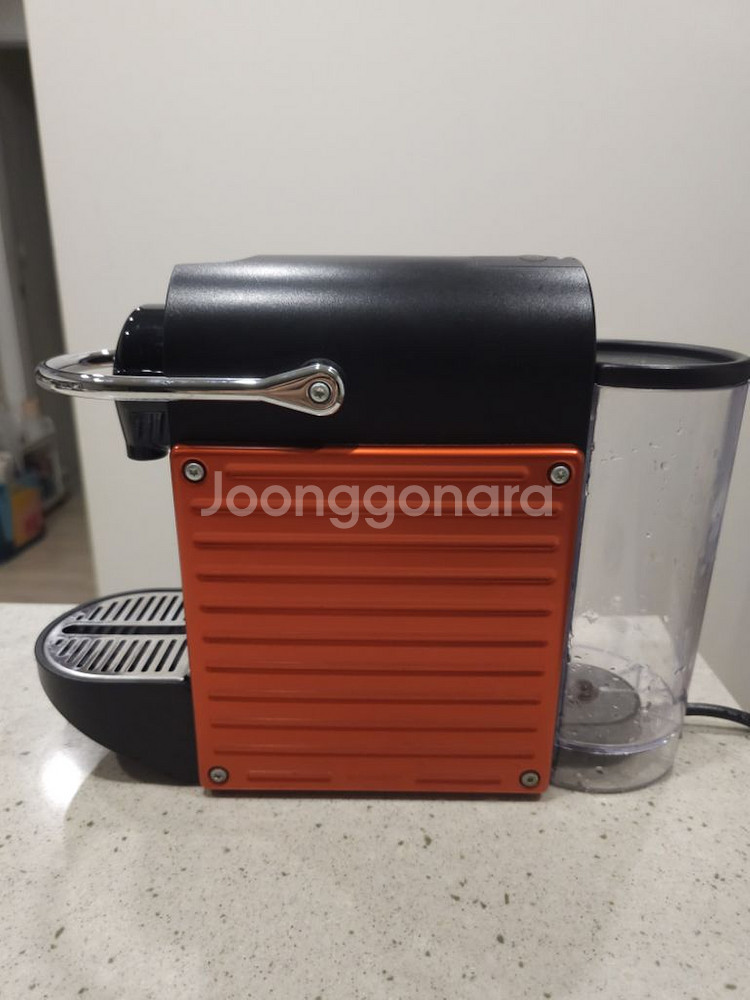 네스프레소 픽시(C60)--2