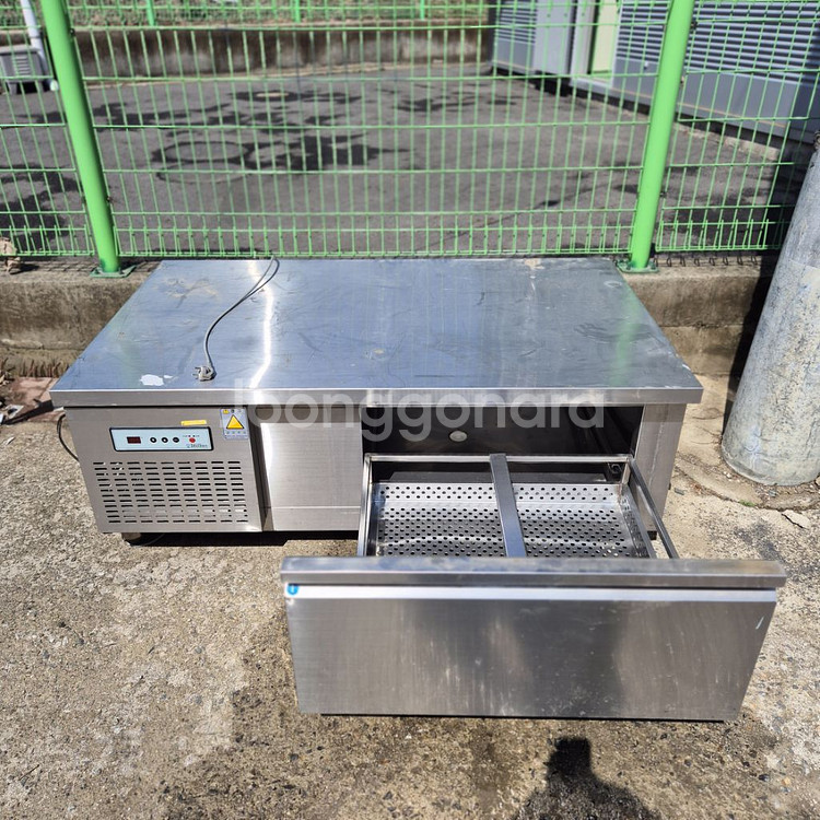 서랍식 테이블 냉장고 간냉식 1단 1500--1