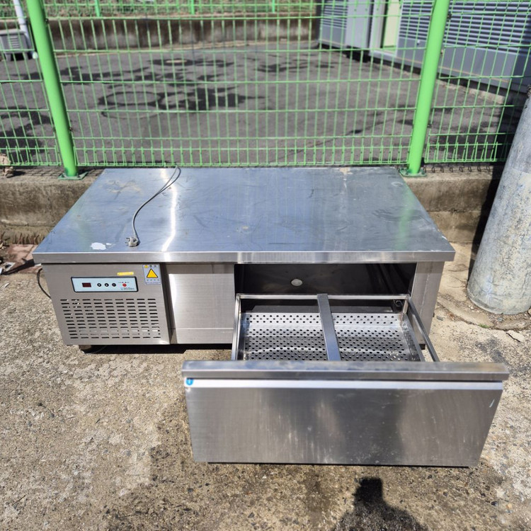 서랍식 테이블 냉장고 간냉식 1단 1500--1