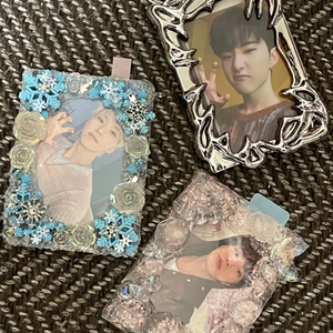 세븐틴 포카레진탑로더탑꾸 투바투플레이브아이브엔시티보넥도