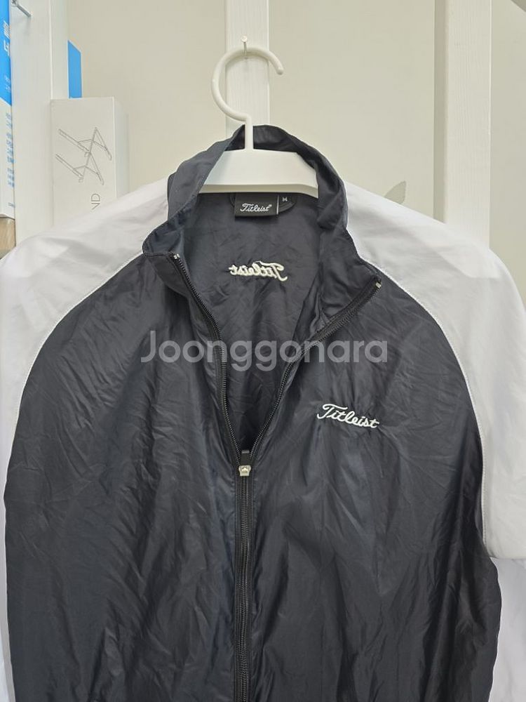 타이틀리스트 경량점퍼 M--2