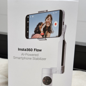 스마트폰 짐벌 인스타 360 flow, insta360