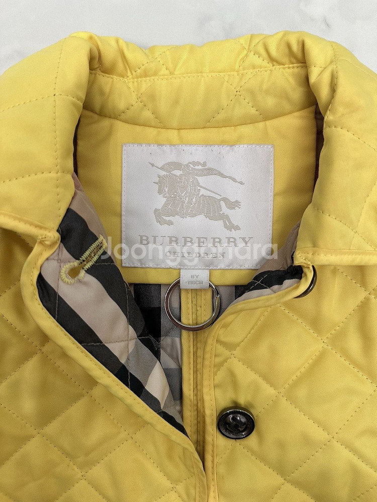 버버리 키즈 퀼팅 자켓 4~6세 키110cm--3