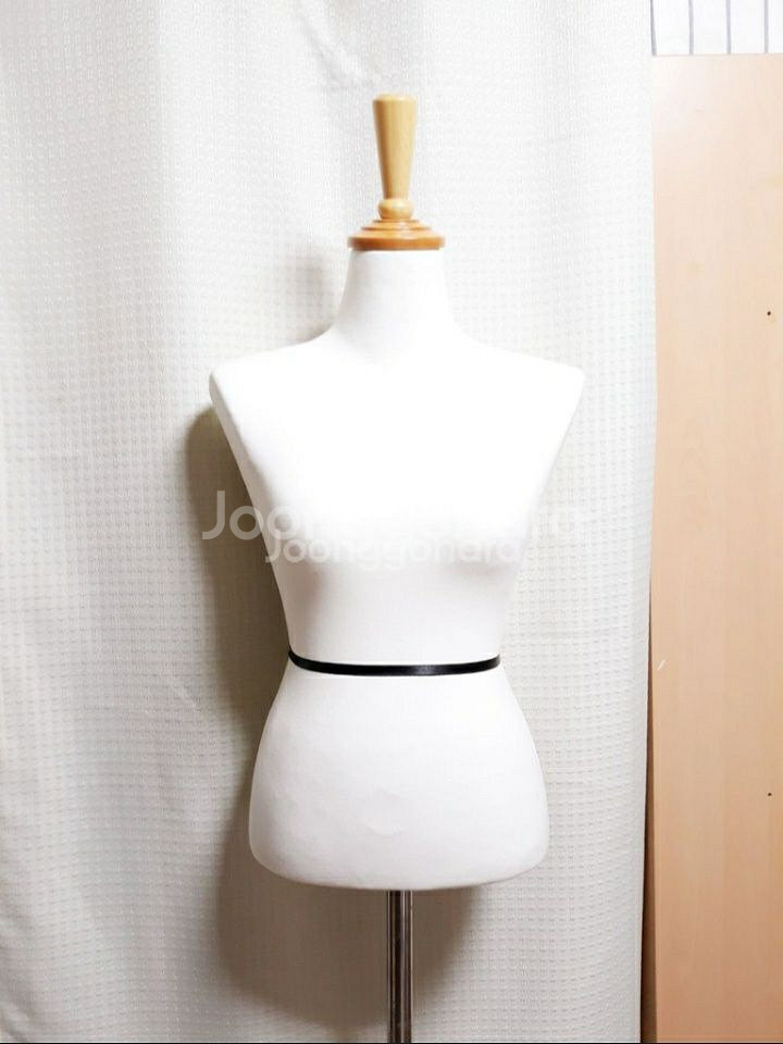 원목 여자 마네킹 상반신 55 코디용 매장용--1