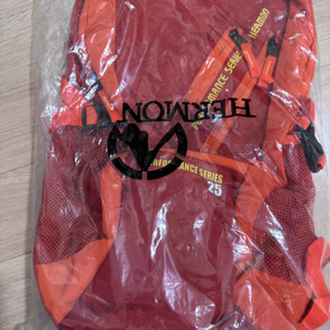헤르몬 퍼포먼스 25L 배낭