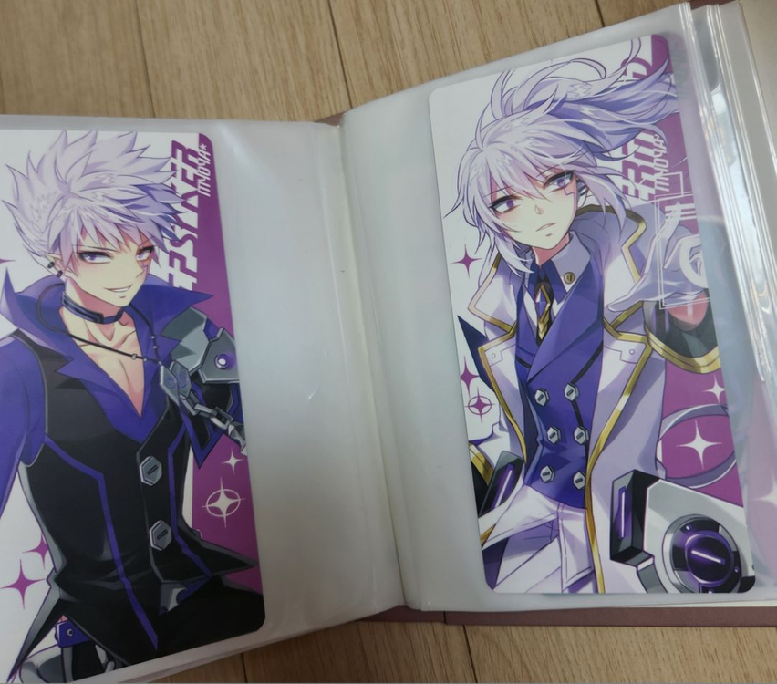 서울코믹월드 서코에서 구매한 굿즈 콜렉트북 일괄 판매 이미지