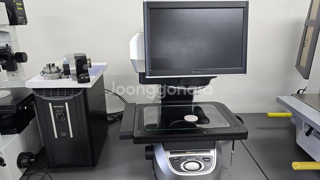 키엔스 치수측정기 IM-8030T--0