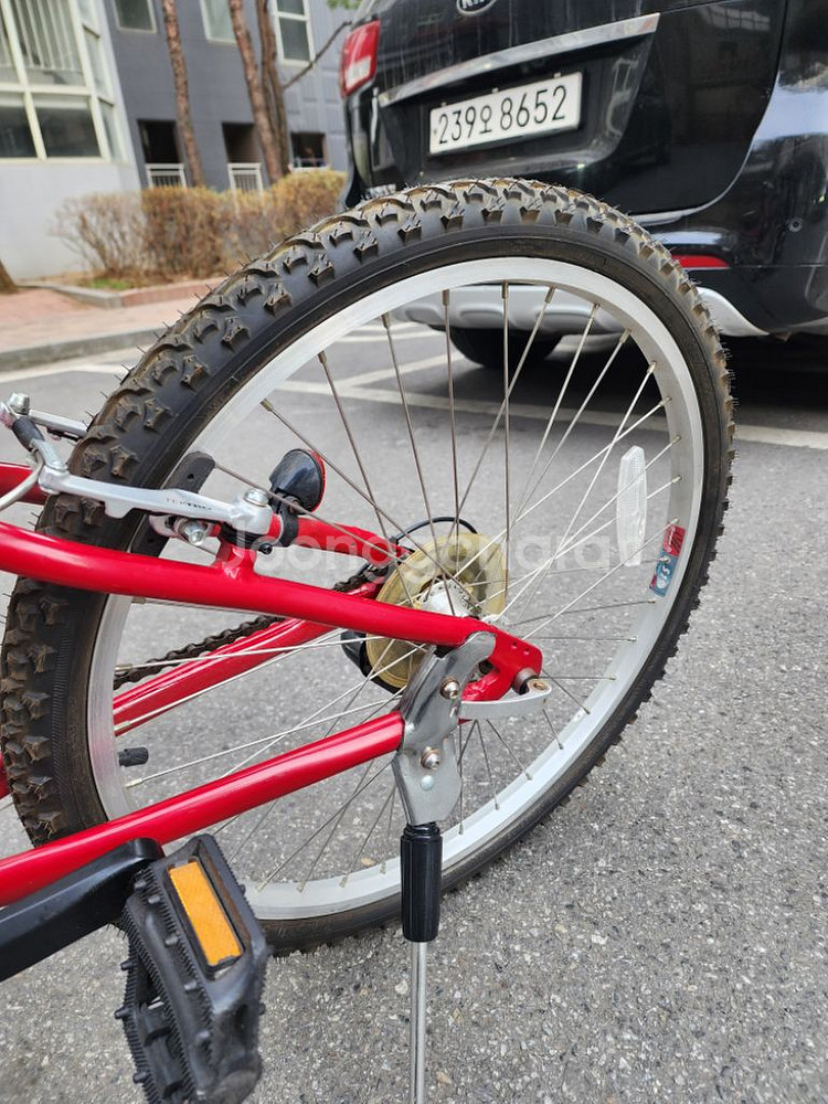 루이 가르노 24인치 주니어 자전거 판매합니다--8