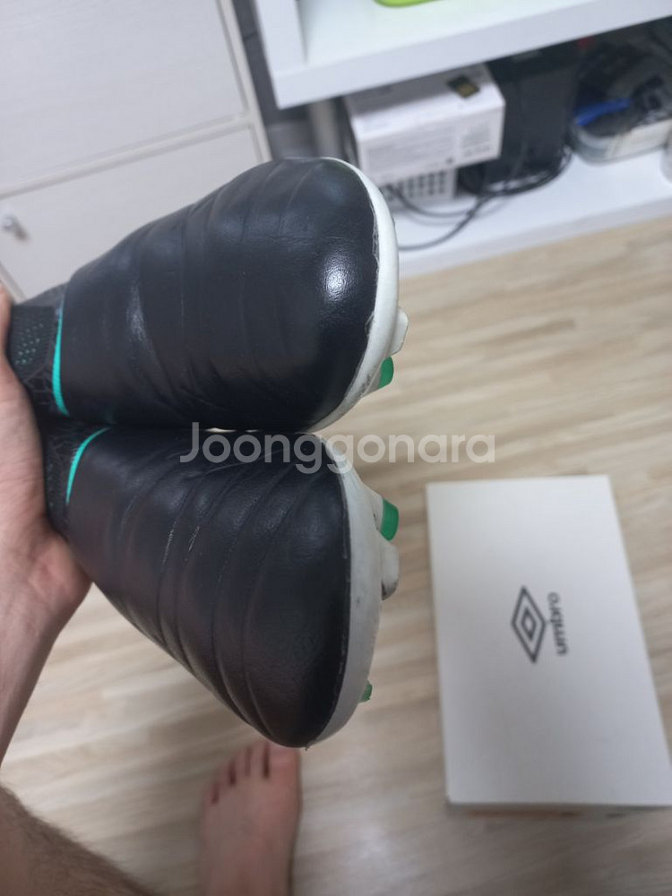 엄브로 메두사 엘리트 fg 260사이즈--3