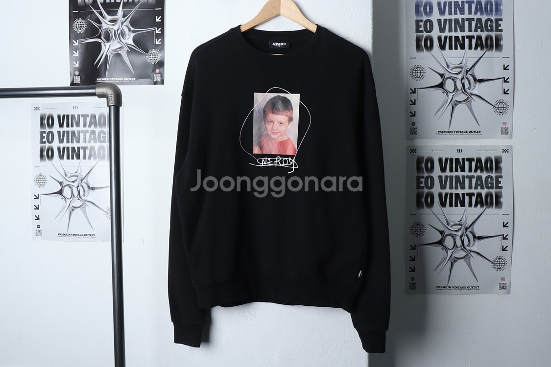(S) 널디 맨투맨 티셔츠 블랙 올드스쿨 로고--1