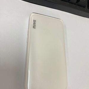 KT 마이브 스타일폴더폰 화이트 SS급 32G 카톡OK