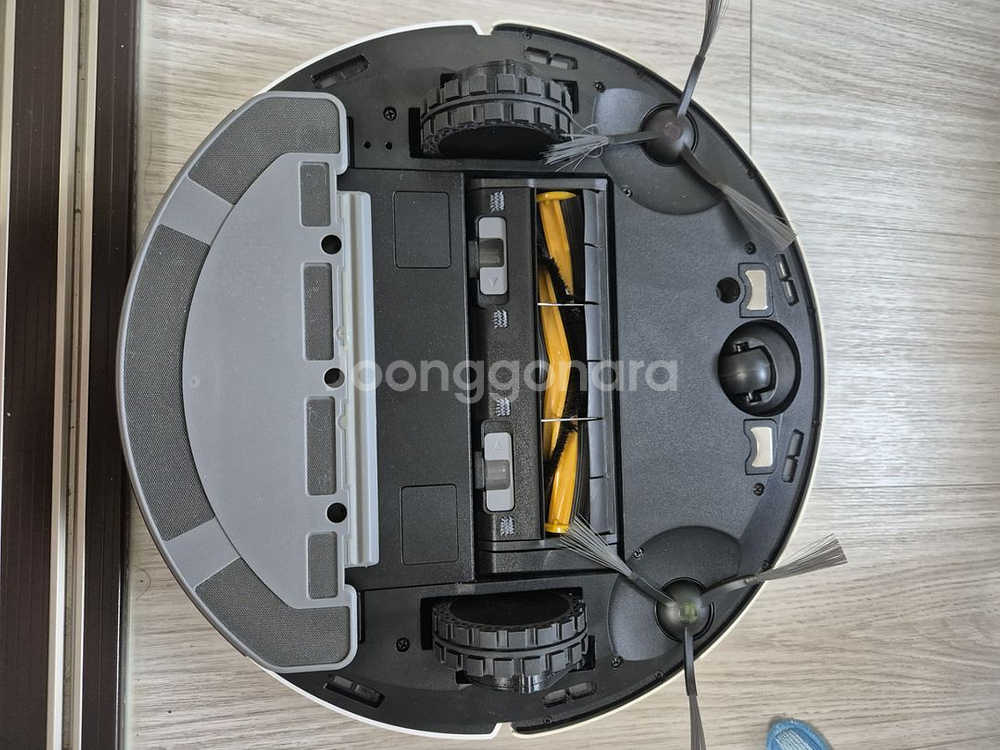 DEEBOT N8 PRO 로봇청소기 팝니다--3