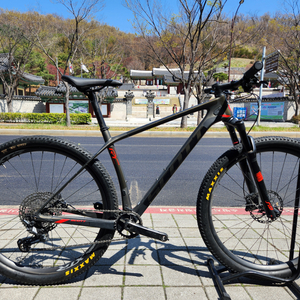 상급 풀카본 29인치MTB