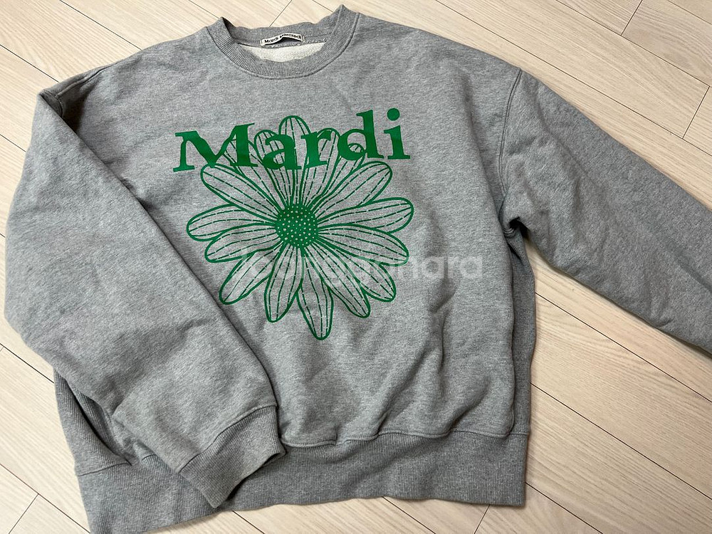 마르디메크르디 맨투맨--0