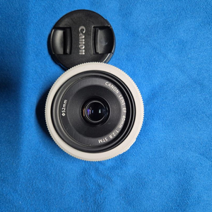 캐논 40mm f2.8 렌즈
