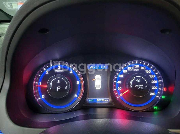 @16년 더뉴i40Saloon VGT D 스펙@무사고--1