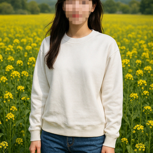 흰색 긴팔 맨투맨